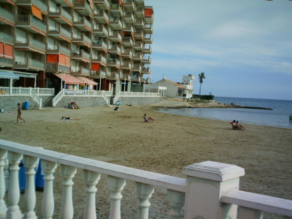 La Rosaleda Apartamento Torrevieja Exterior foto